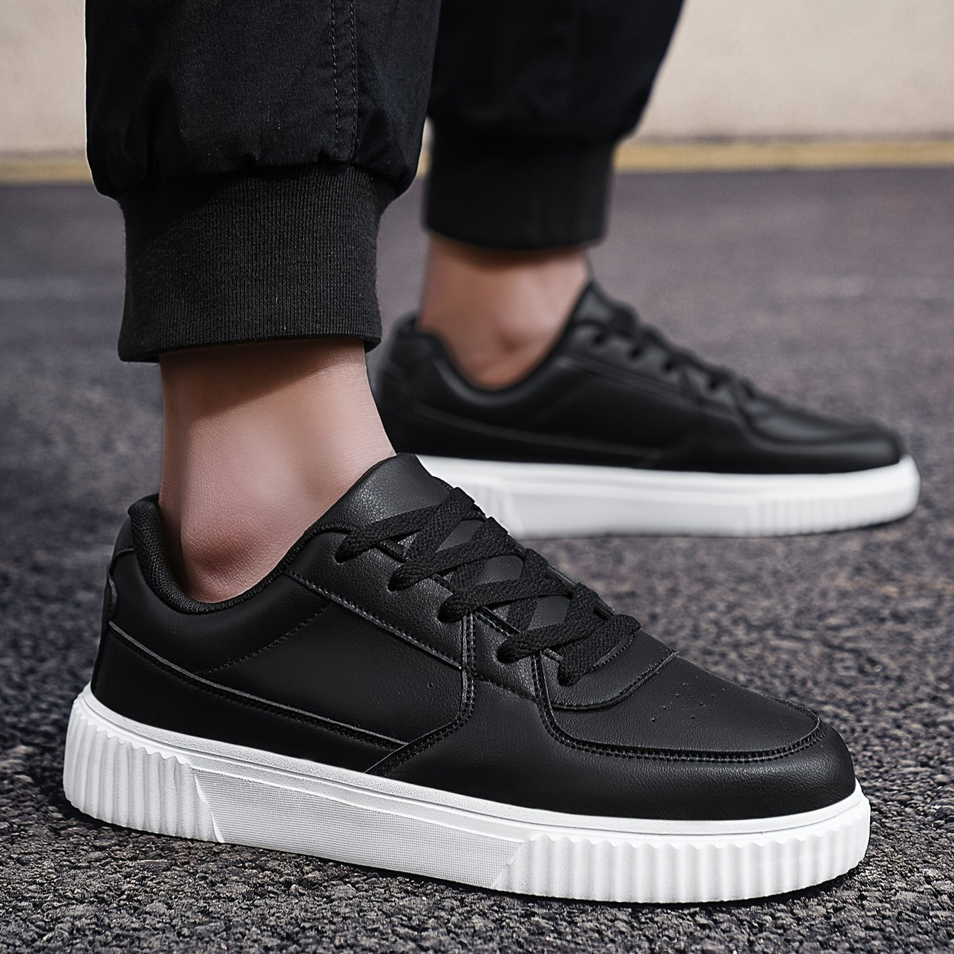 Men's Trendy White Sneakers - Versatile, Lightweight & Comfortable with Non-Slip EVA Sole for Outdoor Activities