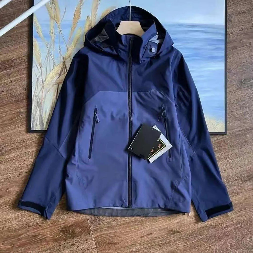 Designer jacket Mens Jacket outdoor zipper jacket Lt Windproof and waterproof mountain skiing Windproof and Breathable Single Layer Hard Shell
