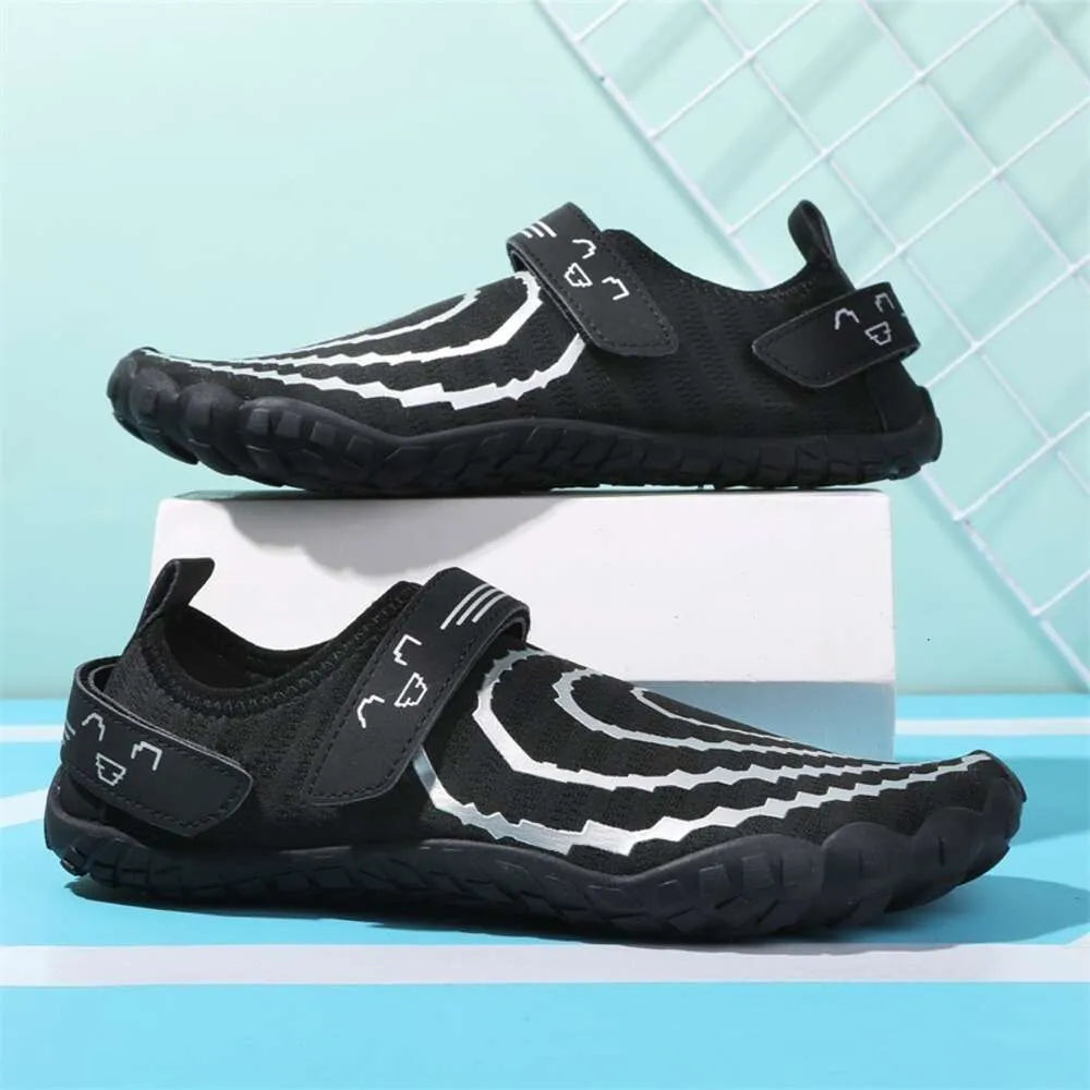 The latest model for TEMU cutting beach swimming quick drying anti slip wading upstream shoes