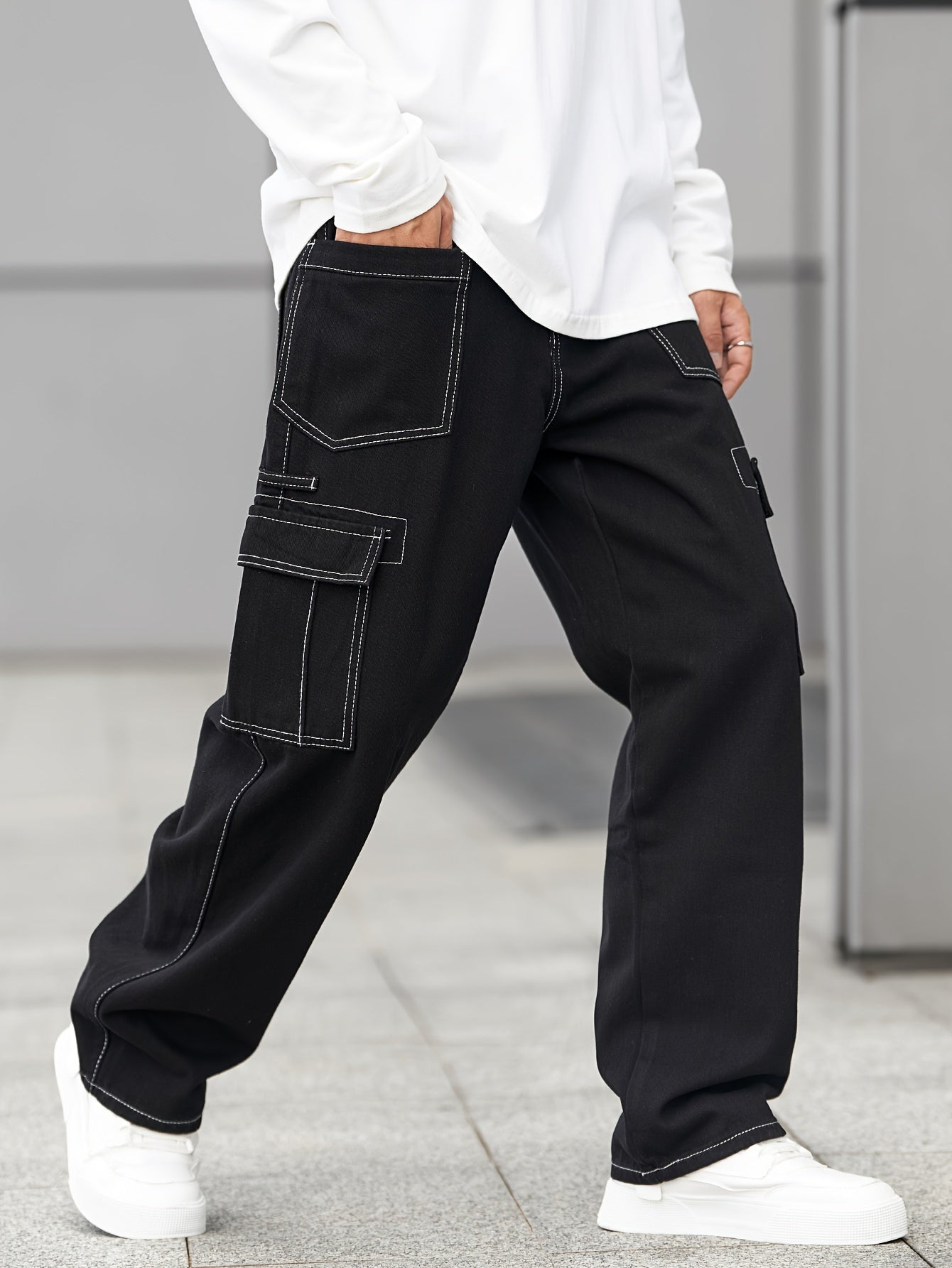Men's Comfy Loose Fit Wide Leg Cargo Jeans - Stylish Multi-Pocket Denim Pants for Four Seasons - Versatile, Breathable, and Soft Fabric for Everyday Wear