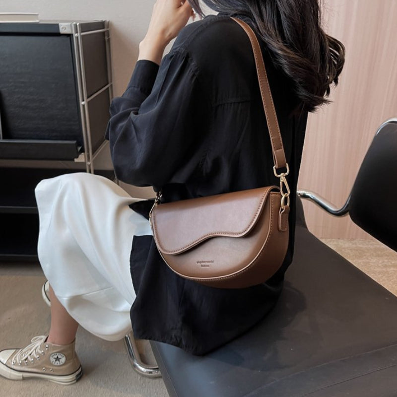 Timeless Vintage Saddle Bag - Solid Hue, All-Match Style - Colorblock Wide Strap for Comfortable, Versatile Wear