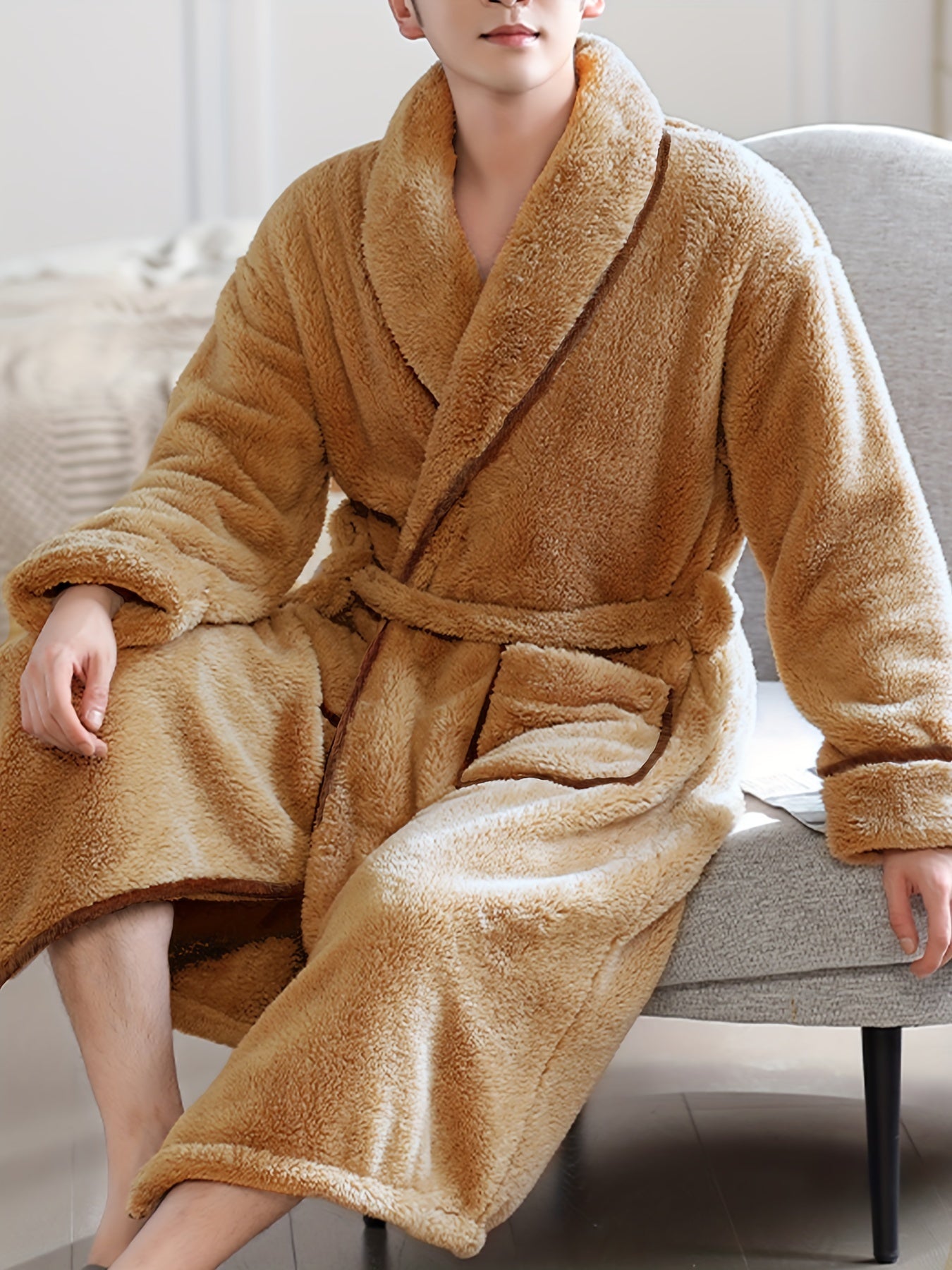 Thick Coral Fleece Long-sleeved Lace Up Men's Bathrobe For Autumn And Winter, Simple And Warm Men's Home Wear