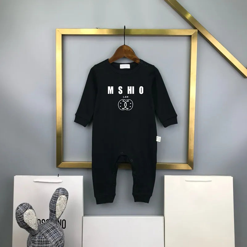 Luxury Newborn Jumpsuits Designer Baby Rompers New Born Romper Brand Girls Boys Clothes Kids Overalls Jumpsuit For Babies Bodysuit CSD2401151-6