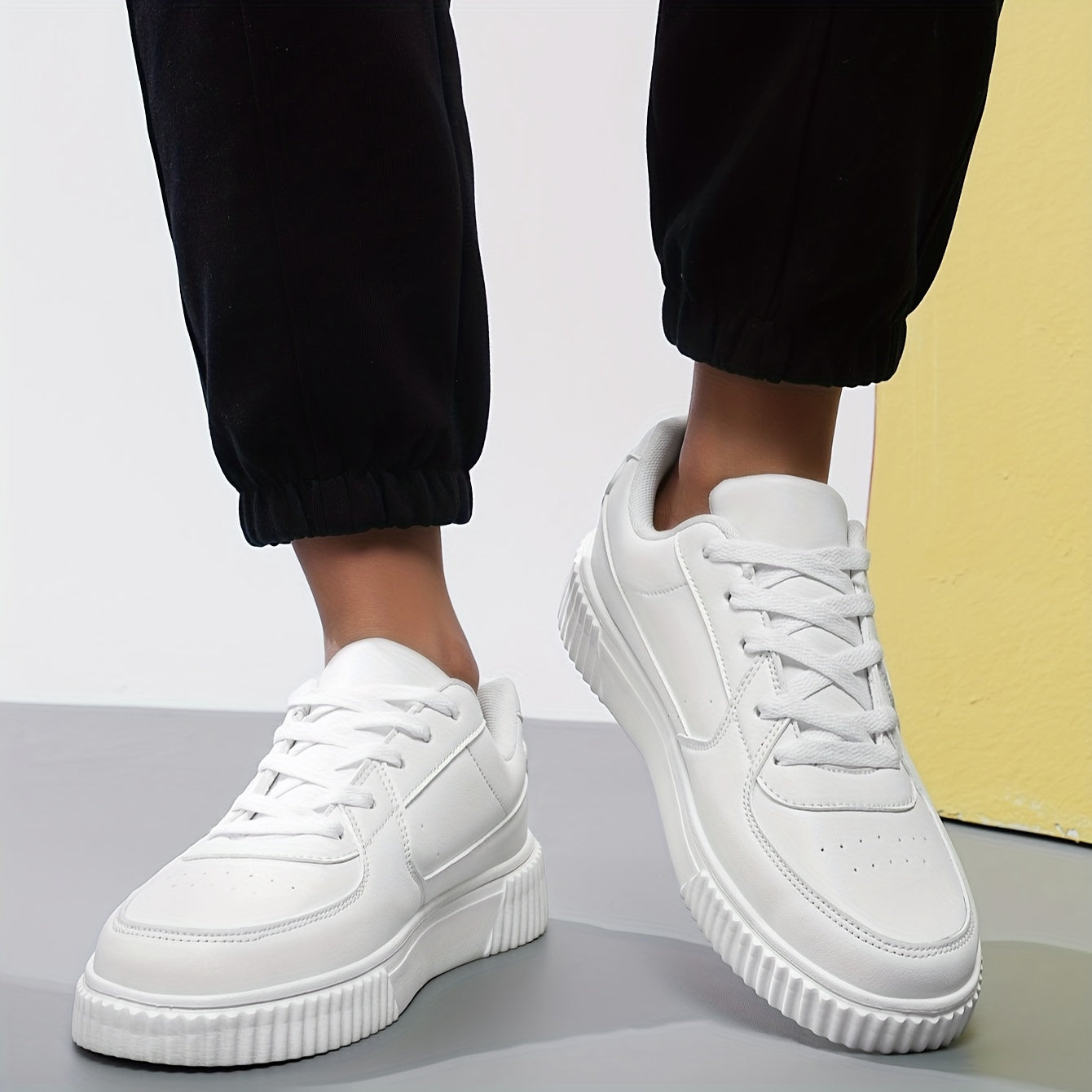 Men's Trendy White Sneakers - Versatile, Lightweight & Comfortable with Non-Slip EVA Sole for Outdoor Activities
