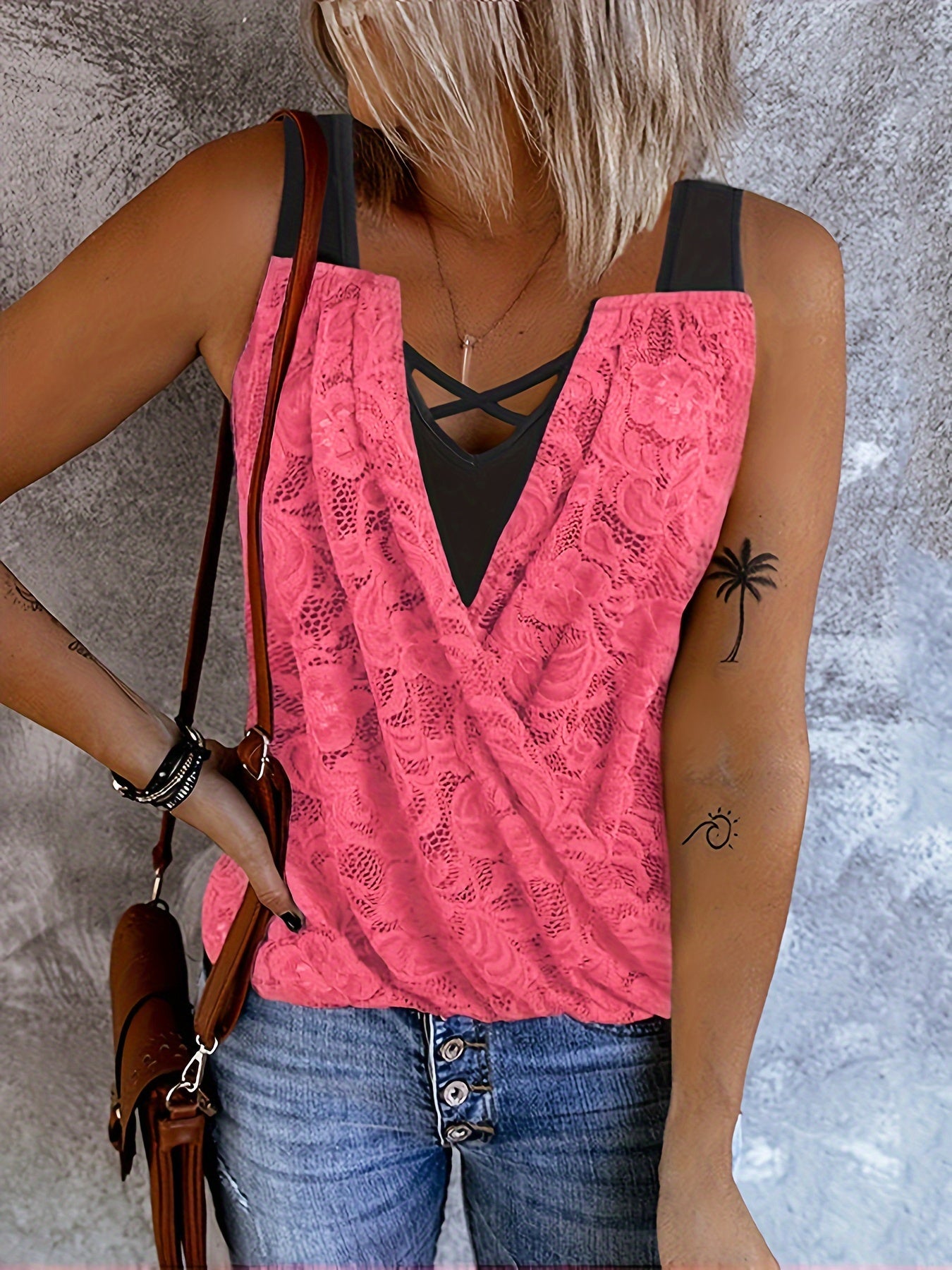 Chic Ruched Sleeveless Tank Top - Lace Detailing, Comfort Fit for Casual Summer Days, Womens Fashion