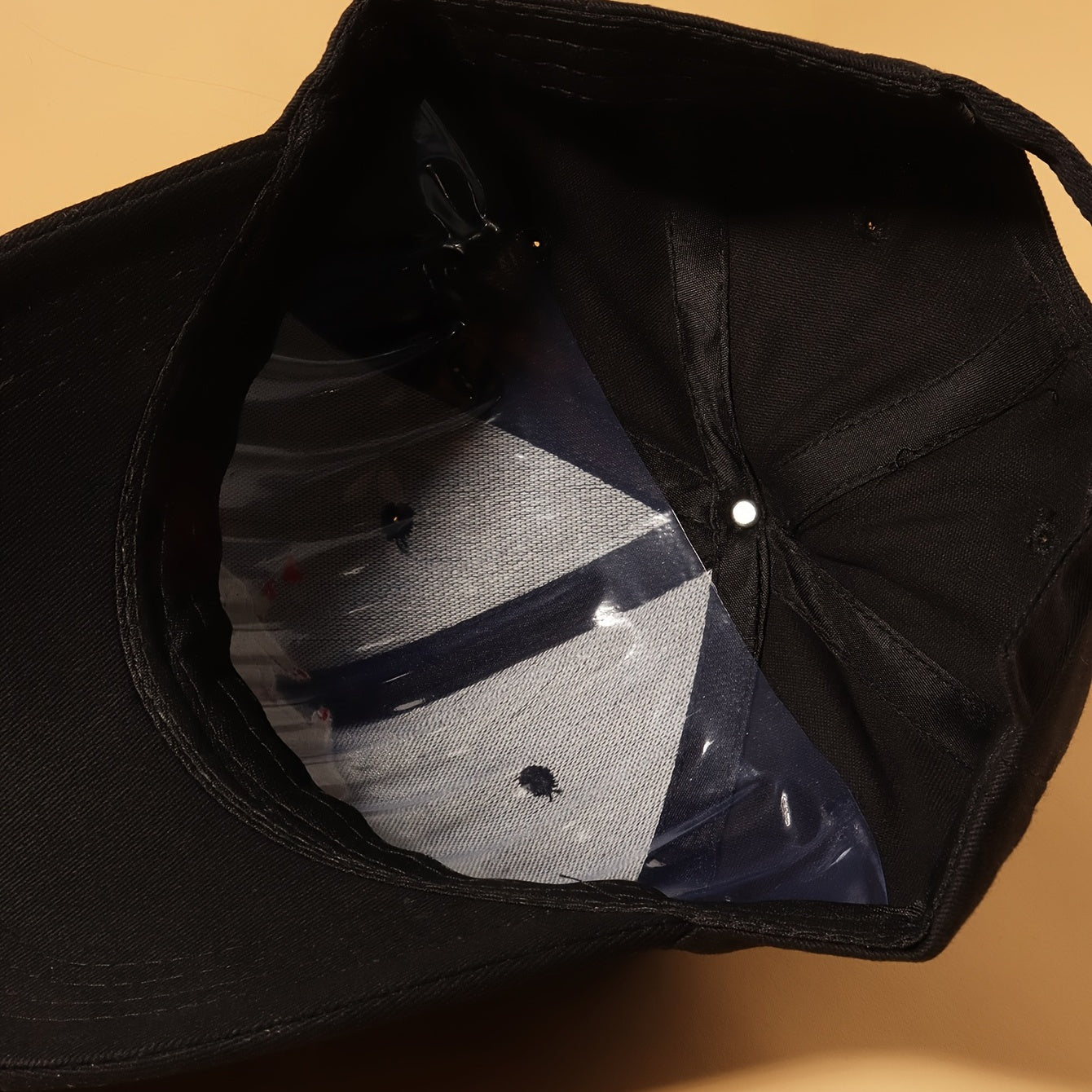Mens Classic Black Baseball Cap - Minimalist Design with Sunshade Protection - Ideal for Sports, Outdoors, and Gifting