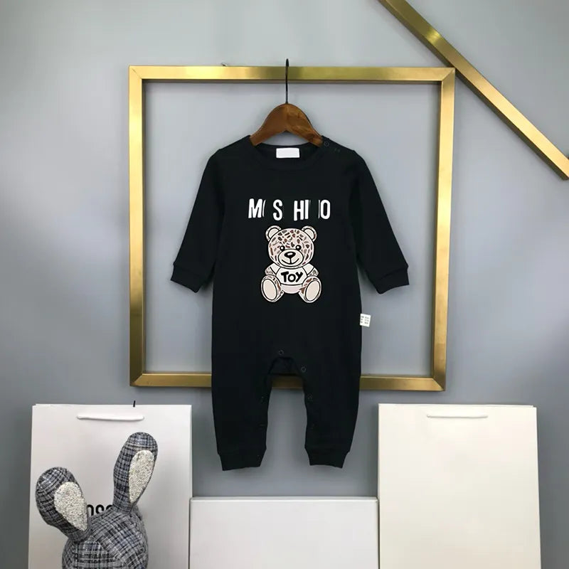 Luxury Newborn Jumpsuits Designer Baby Rompers New Born Romper Brand Girls Boys Clothes Kids Overalls Jumpsuit For Babies Bodysuit CSD2401151-6