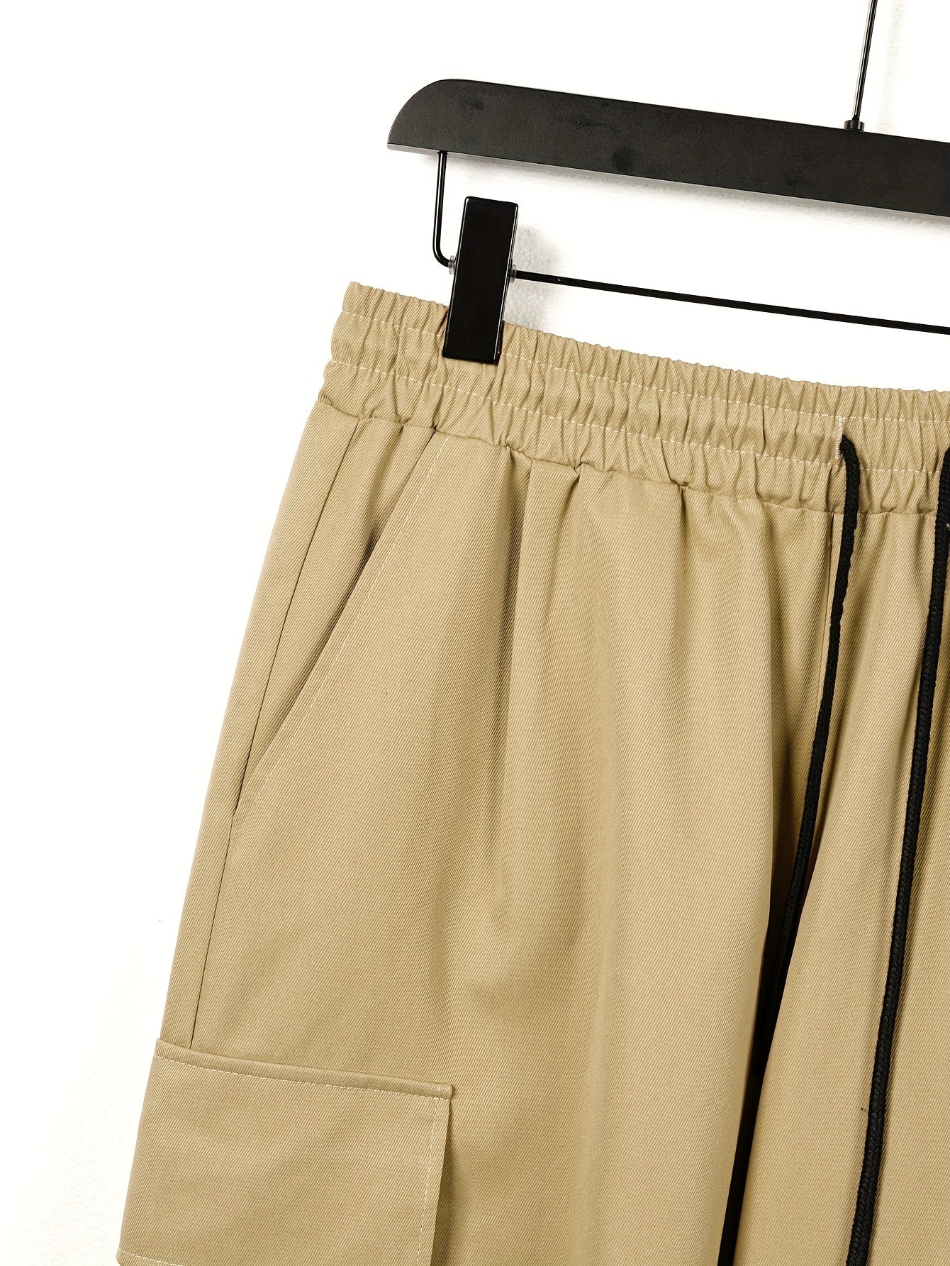 Relaxed Fit Streetwear Cargo Pants for Men - Comfortable Drawstring Waist, Multiple Functional Pockets, All-Season Outdoor and Leisure Wear, Ideal for Work and Daily Life