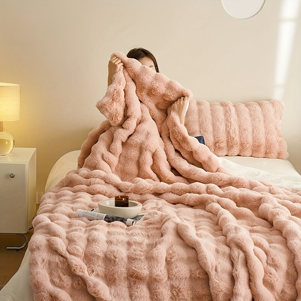 Soft and Warm Faux Rabbit Fur Blanket: Perfect for All Seasons - Suitable for Sofa, Bed, Office, Camping, and More - Machine Washable - No Embellishments - Reversible - 100% Polyester - Knitted - Other Craftsmanship - Active Print - Polyester Cover and Li
