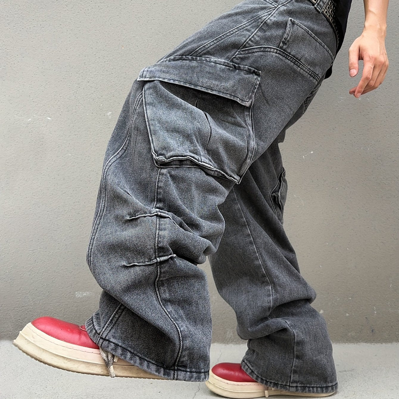 Relaxed Fit Wide Leg Cargo Jeans - Men's Stylish Comfortable Denim Pants for Street Fashion - Loose Fit, Comfy, Fashionable, and Practical