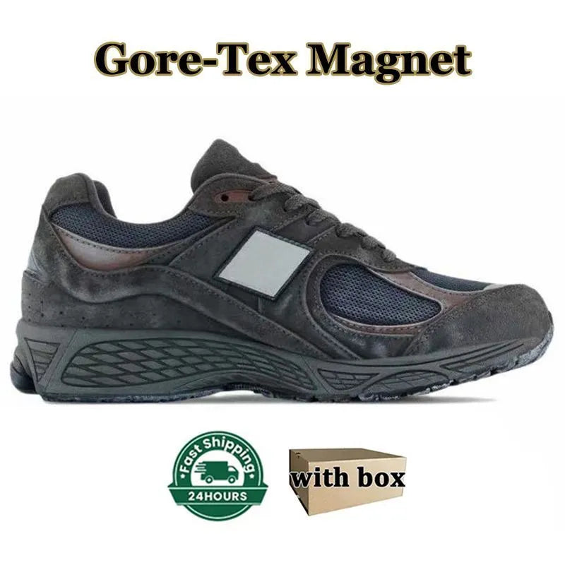 Wood with Sneakers Bricks Box Trainer OG Suede Running Shoes New 9060 Joe Freshgoods Men Women 2002r 1906R Designer Penny Cookie Pink Baby Shower Blue Arctic 960