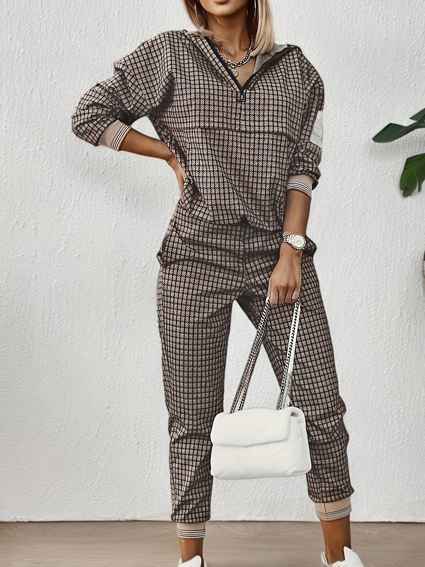 Trendy Plaid Two-Piece Set - Comfortable Zip Hoodie & Pants Outfit - Womens Casual Fashion Wardrobe Staple