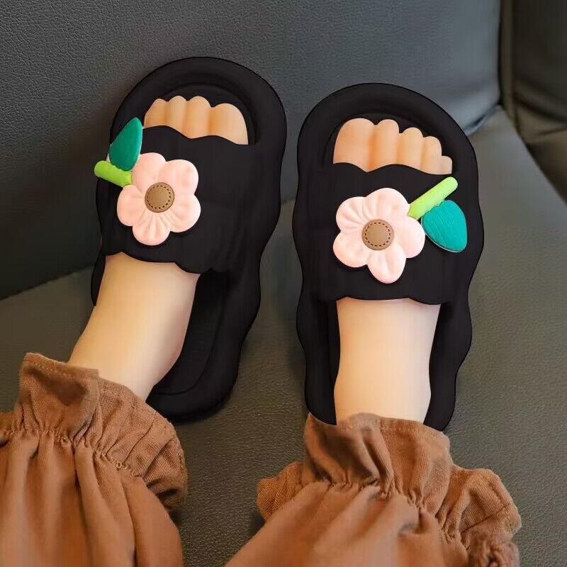 Women's Slippers Summer Cartoon Cute Indoor Home Bath Non-Slip Deodorant Couples Sandals Outerwear Women