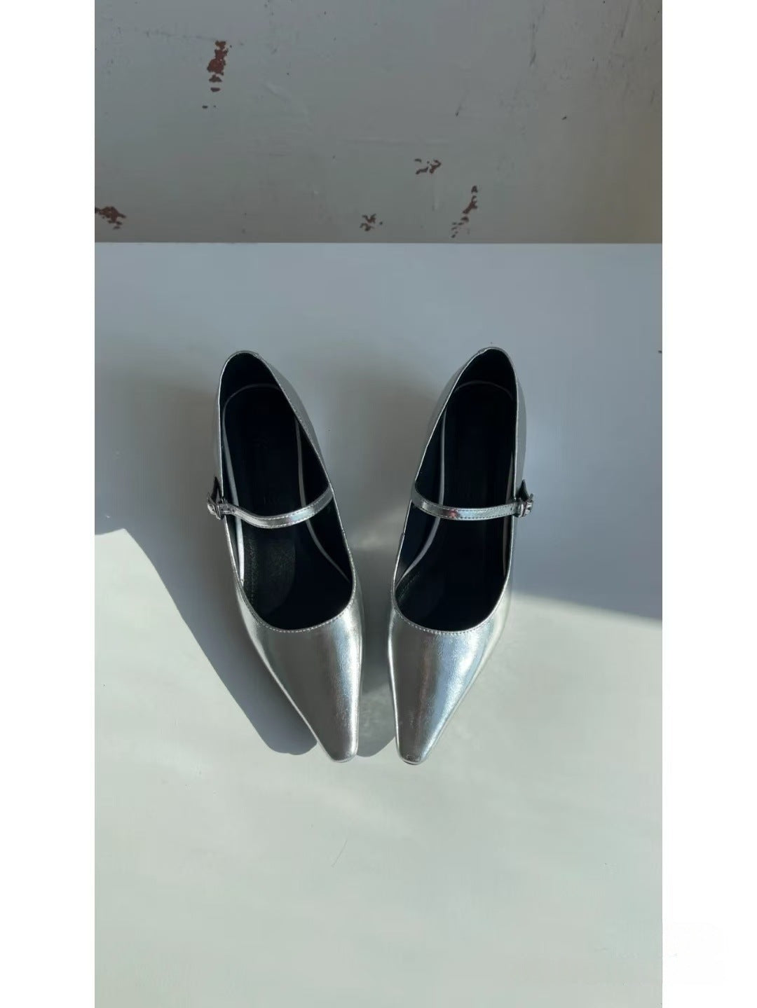 2025 Viral trends inner height increase 2025 Mary Jane women's shoes patent leather commuter pointed thick heel high heel shallow mouth single shoes