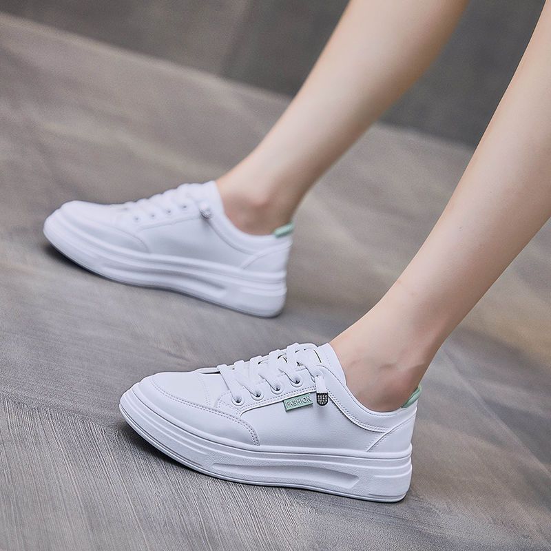 loveccr White Shoes Women's Summer New Mesh Shoes Breathable Mesh Versatile Thin Casual Platform Spring and Summer Sports Board Shoes