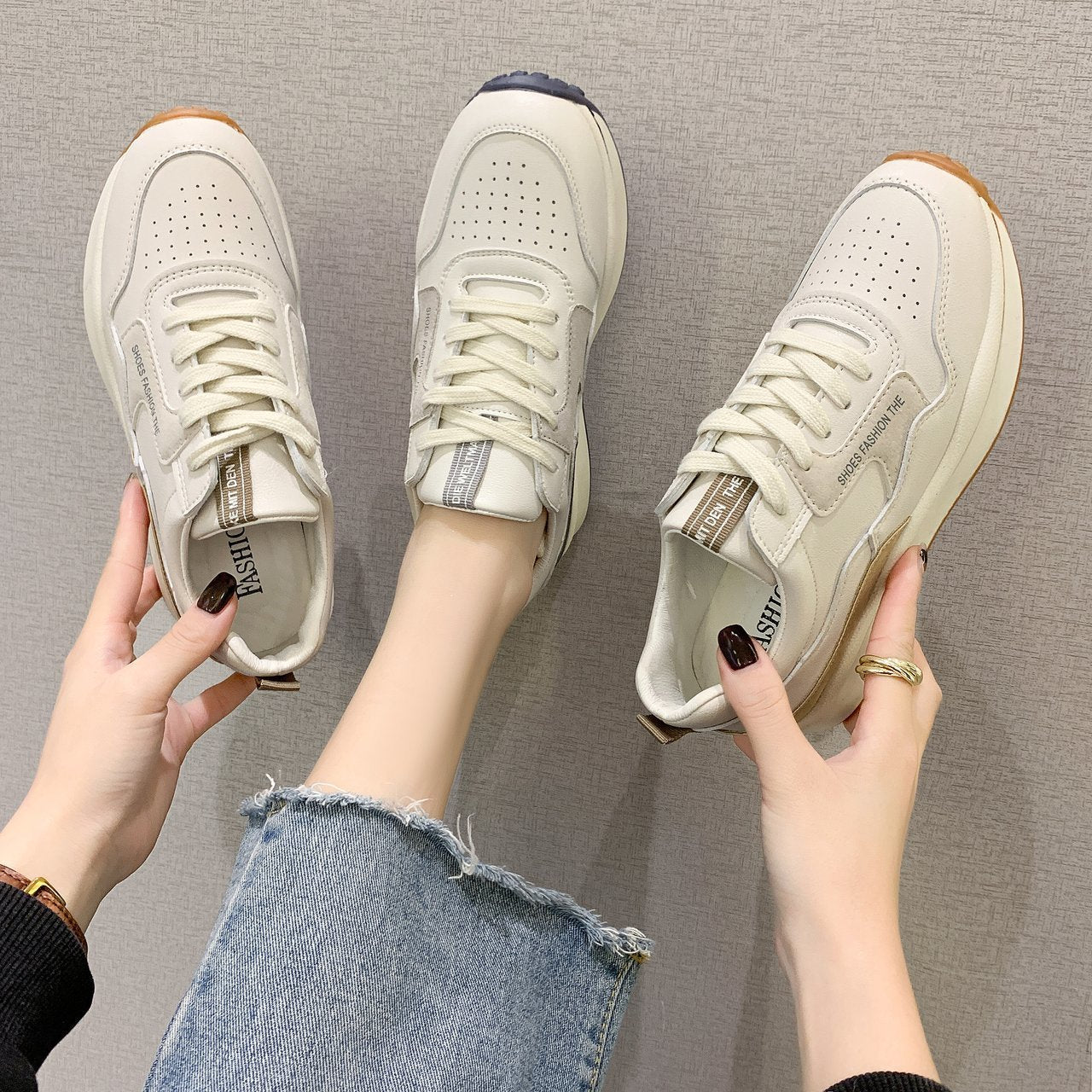 loveccr Sneaker Female Spring New Breathable Low Top Flat Size 41 Pumps Female Lace-up Casual Shoes Tide Cortez