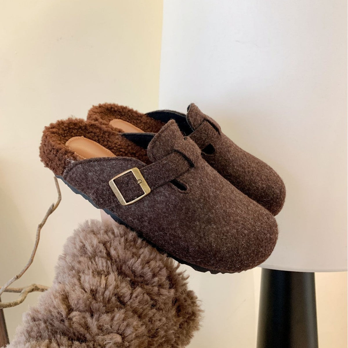 2025 2025 autumn new fashionable non-slip warm velvet inner height increase fluff half drag outer wear thick-soled Birkenstock women's shoes autumn