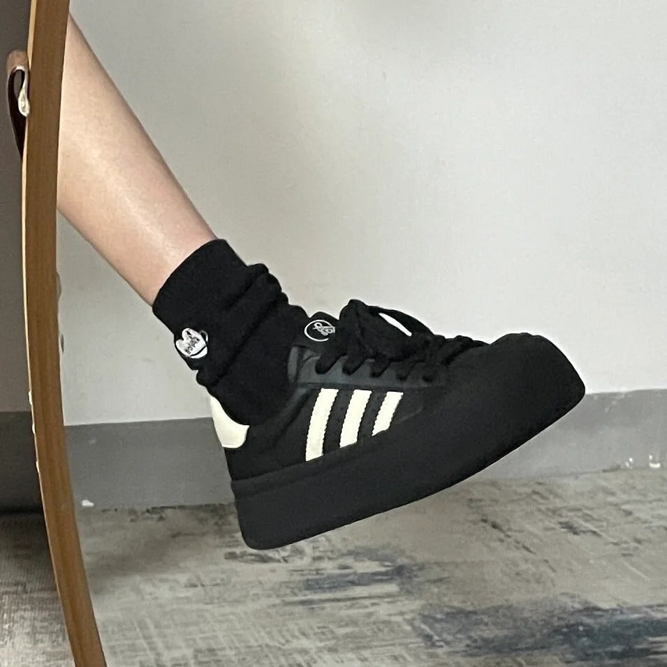 loveccr Niche Black Shoes Women's Autumn and Winter New Platform Sneakers Women's Versatile Shell Toe Sports Casual Shoes Height Increasing