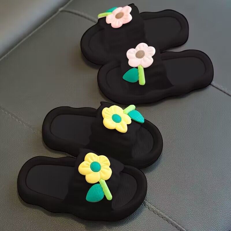 Women's Slippers Summer Cartoon Cute Indoor Home Bath Non-Slip Deodorant Couples Sandals Outerwear Women
