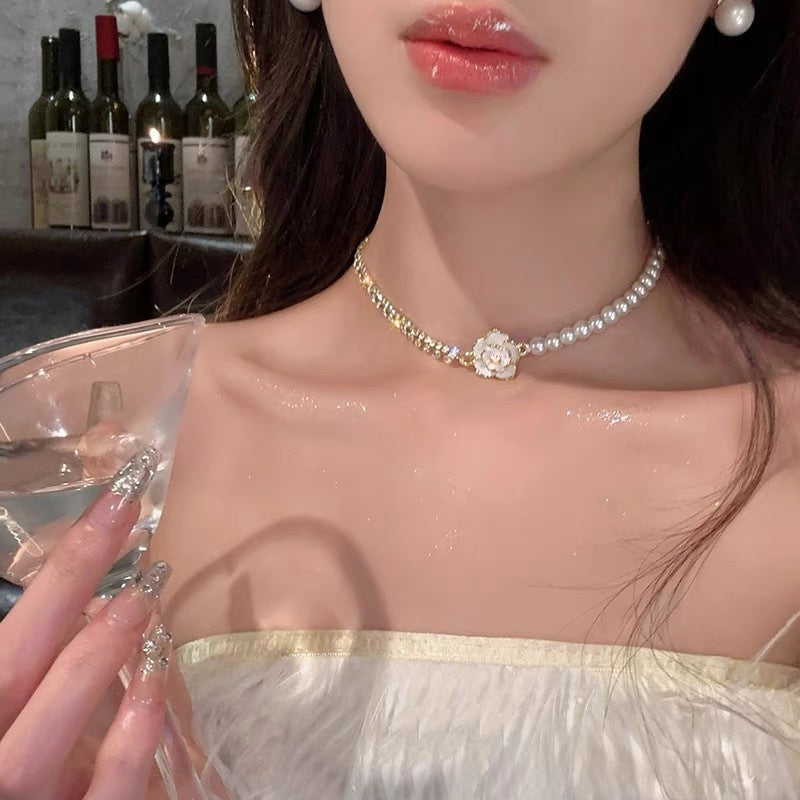 Camellia Love ~ Retro Camellia Pearl Necklace Women's Light Luxury Minority Design Sense Clavicle Chain Neck Chain