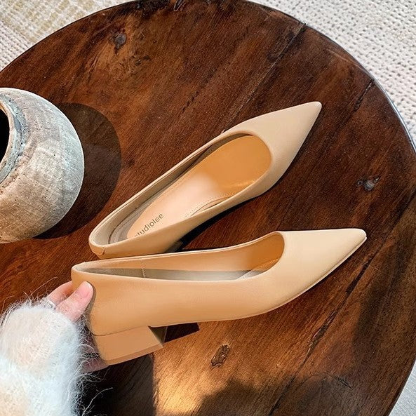 2025 Cowhide version~ Grape mother, the same style, new style in spring and autumn, temperament, small pointed head, versatile commuting, shallow mouth, low heel, single shoes, women