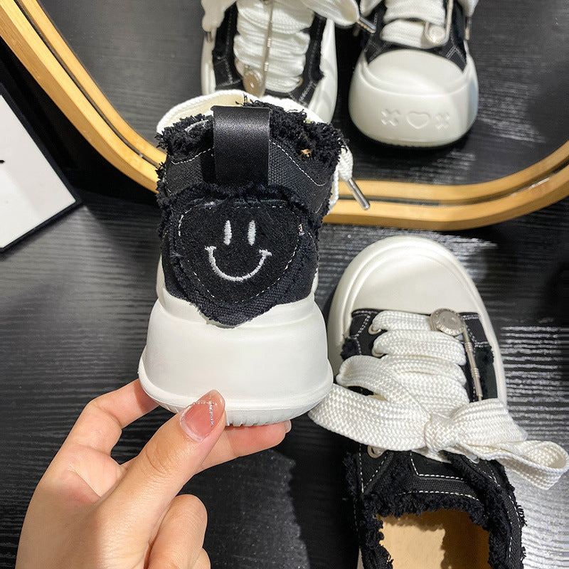 loveccr Zhao Lusi Star Same Style round Head Thick Bottom Bubble Shoes Female New Super Soft Lace-up Beggar Shoes Easy Wear Borad Shoe