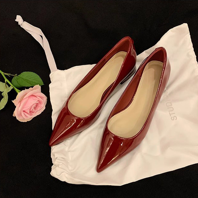 2025 Cowhide version~ Grape mother, the same style, new style in spring and autumn, temperament, small pointed head, versatile commuting, shallow mouth, low heel, single shoes, women