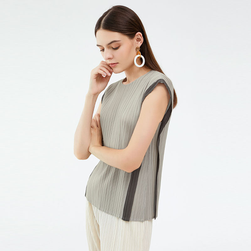 Miyake splicing top niche design sense new women's clothing crew neck pleated loose t-shirt women's summer leisure