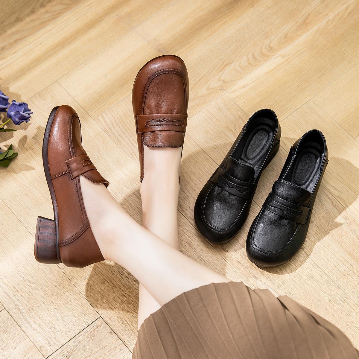 loveccr Spring and Autumn Middle-Aged Brand Soft Bottom Mom Shoes Genuine Leather Mid-Comfortable Women's Shoes Middle-Aged and Elderly Heel Shoes Leather Shoes Non-Slip