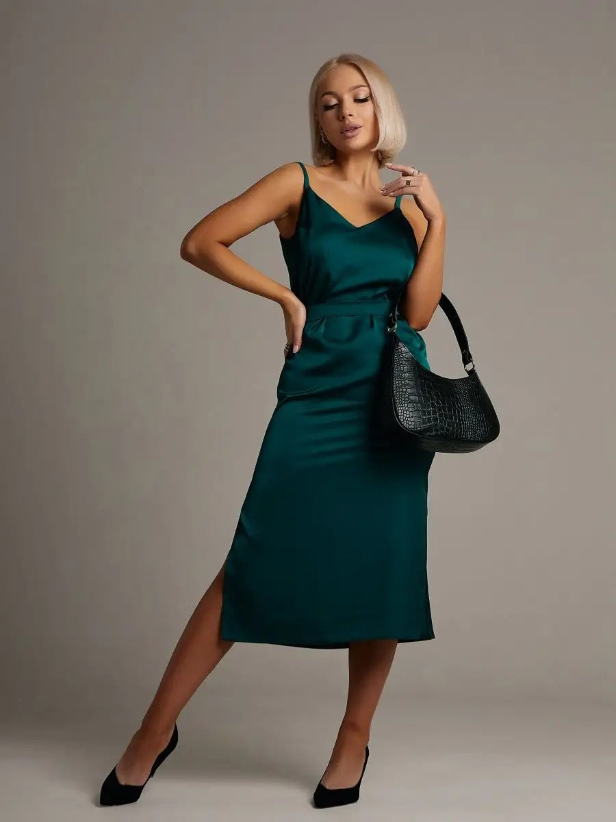 LOVERCCR Zip-up V-neck Waist-Tight Suspender Dress Elegant Lace-up Long Dress