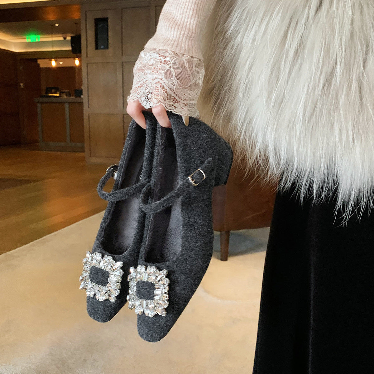 2025 2025 new autumn and winter velvet Mary Jane fluffy shoes thick heel high heel black square head rhinestone single shoes women's shoes