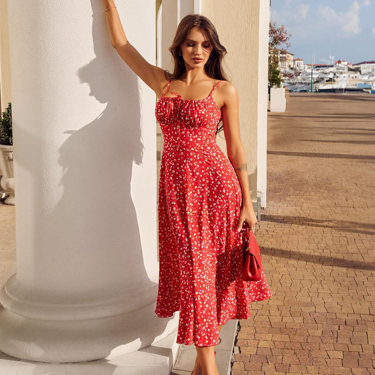 LOVECCR cross-border summer new slim-fit sexy Spice Girl wind floral suspender dress foreign trade wholesale women's clothing