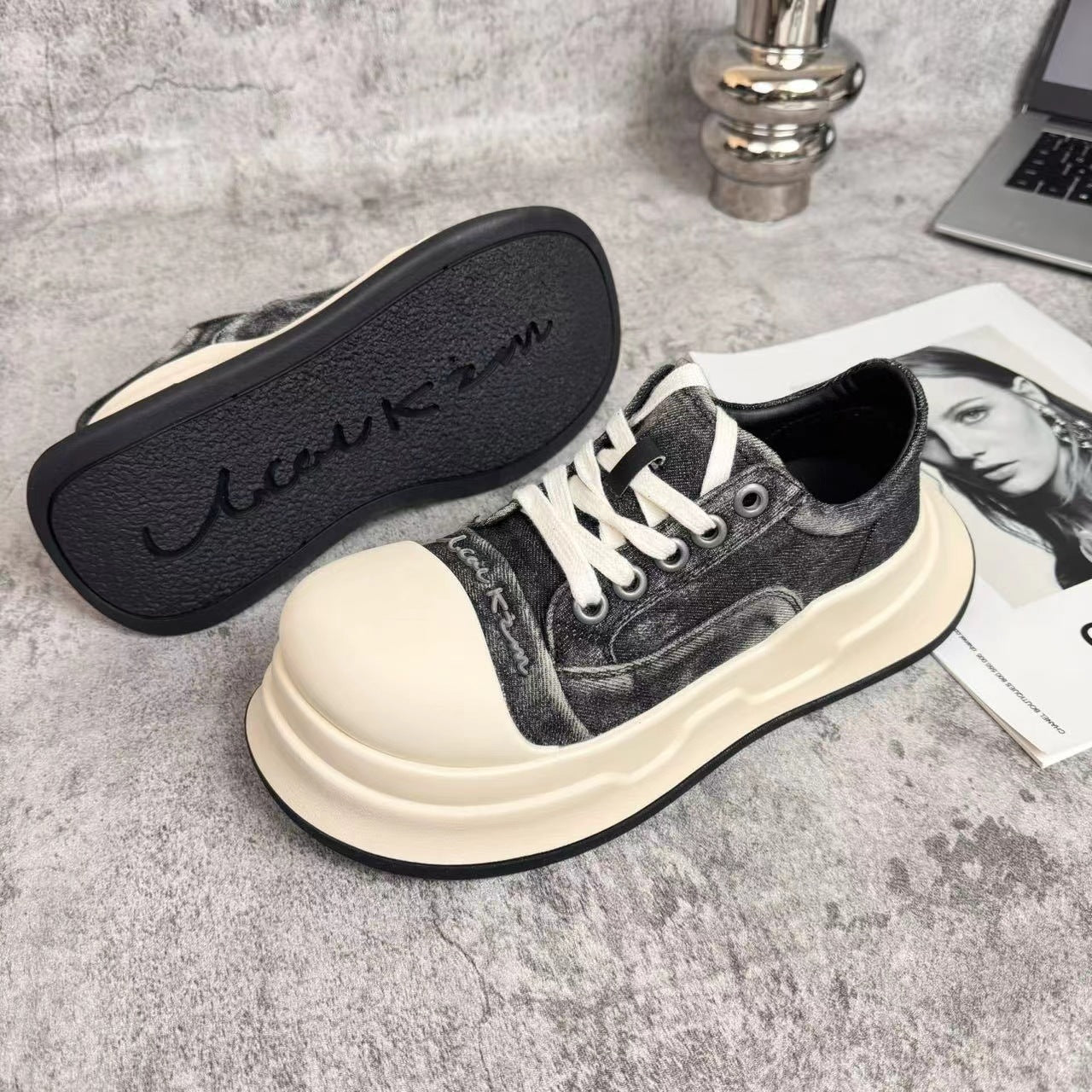 loveccr Black and White round Head Mickey Big Head Shoes Female Spring New Genuine Leather All-Match Casual Sneaker Platform Height Increasing Shoes