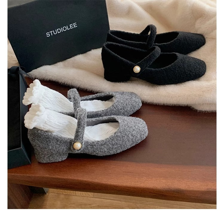 2025 Sheepskin version~ Woolen square head shallow mouth single shoes 2025 temperament elegant gentle velvet warm word Mary
