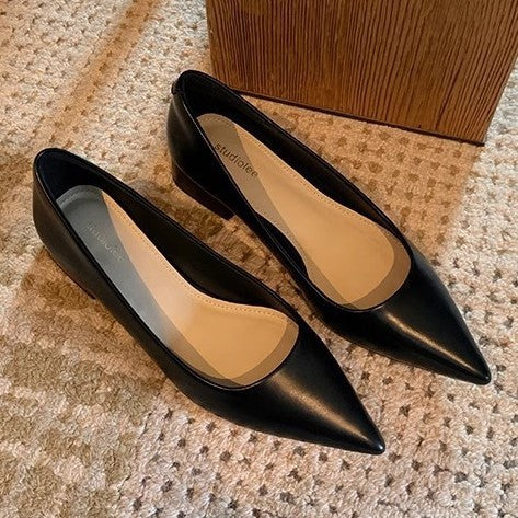 2025 Cowhide version~ Grape mother, the same style, new style in spring and autumn, temperament, small pointed head, versatile commuting, shallow mouth, low heel, single shoes, women