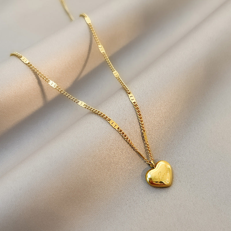 Wenjian Love Heart Necklace New Women's Summer Clavicle Chain Simple Temperament Entry Lux Necklace Peach Heart Titanium Steel
