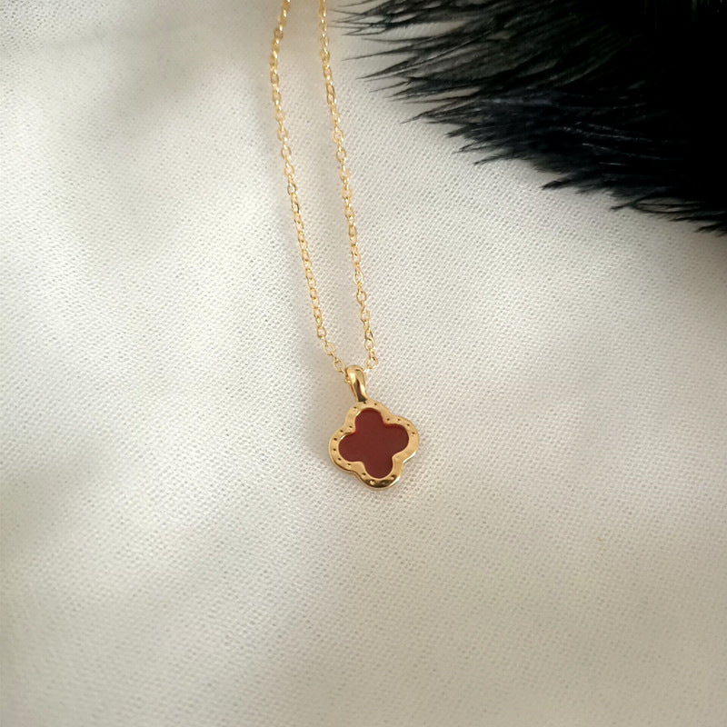 Clover Necklace for Women Korean Style Elegant Simple and Fashionable Summer Wild Clavicle Chain Accessories Girlfriends Jewelry