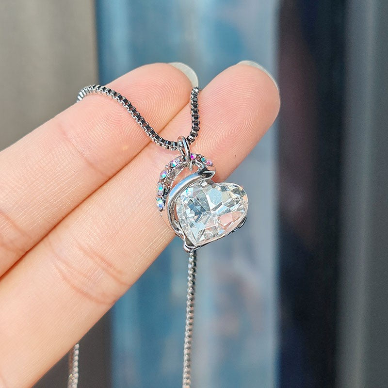 Clover Necklace for Women Korean Style Elegant Simple and Fashionable Summer Wild Clavicle Chain Accessories Girlfriends Jewelry