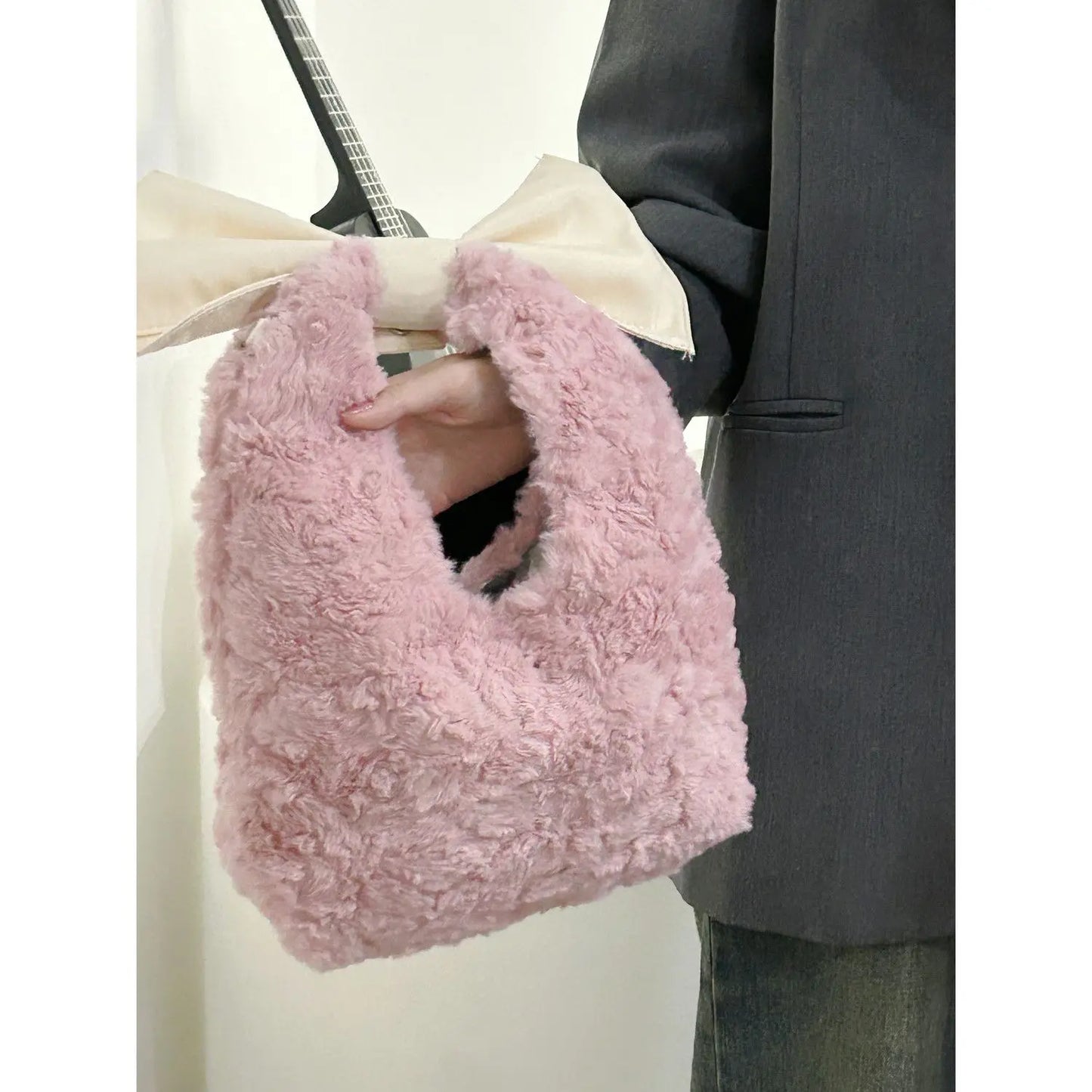 eybag - Korean Instagram Style Pink Girl Plush Bag New Autumn Winter Niche Korean Version Versatile and Simple Bow Handbag