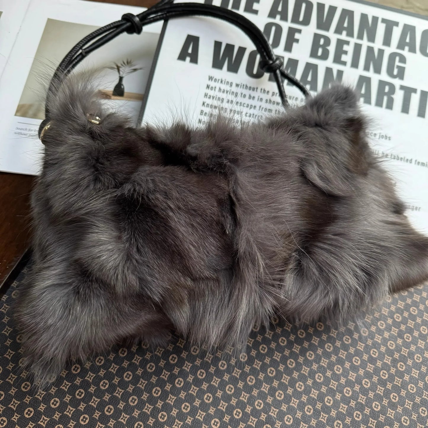 eybag - NEW Real Fox Fur Woman Ladies Crossbody Bags Designer Luxury Handbags Women Handbag Shoulder Bag Fuzzy Fluffy Tote Bag