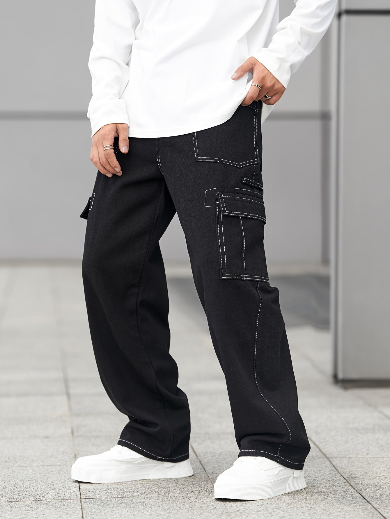 Men's Comfy Loose Fit Wide Leg Cargo Jeans - Stylish Multi-Pocket Denim Pants for Four Seasons - Versatile, Breathable, and Soft Fabric for Everyday Wear