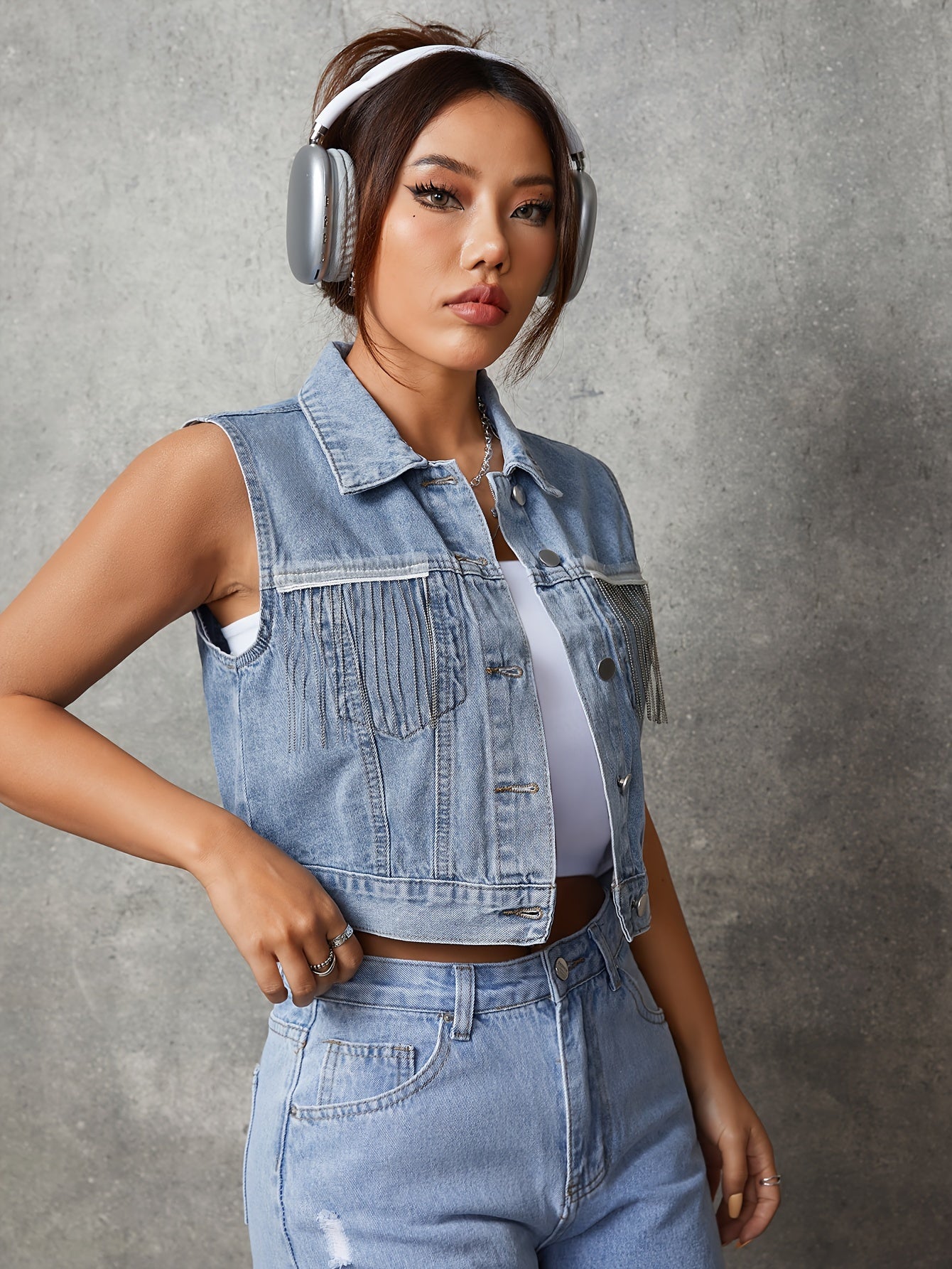 Fringe Decor Sleeveless Lapel Denim Vest, Single-breasted Light Washed Blue Denim Jacket Top, Women's Denim Jeans & Clothing
