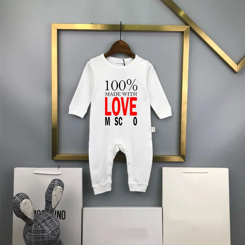 Luxury Newborn Jumpsuits Designer Baby Rompers New Born Romper Brand Girls Boys Clothes Kids Overalls Jumpsuit For Babies Bodysuit CSD2401151-6