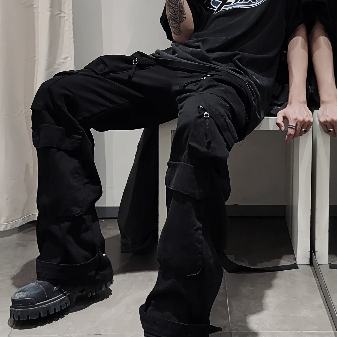 Relaxed Fit Men's Cargo Trousers - 100% Cotton, Multiple Pockets, Breathable, Comfortable, Casual Wear, Loose Fit, Ideal for Outdoor Activities - Soft, Durable, and Practical Pants for Everyday Use