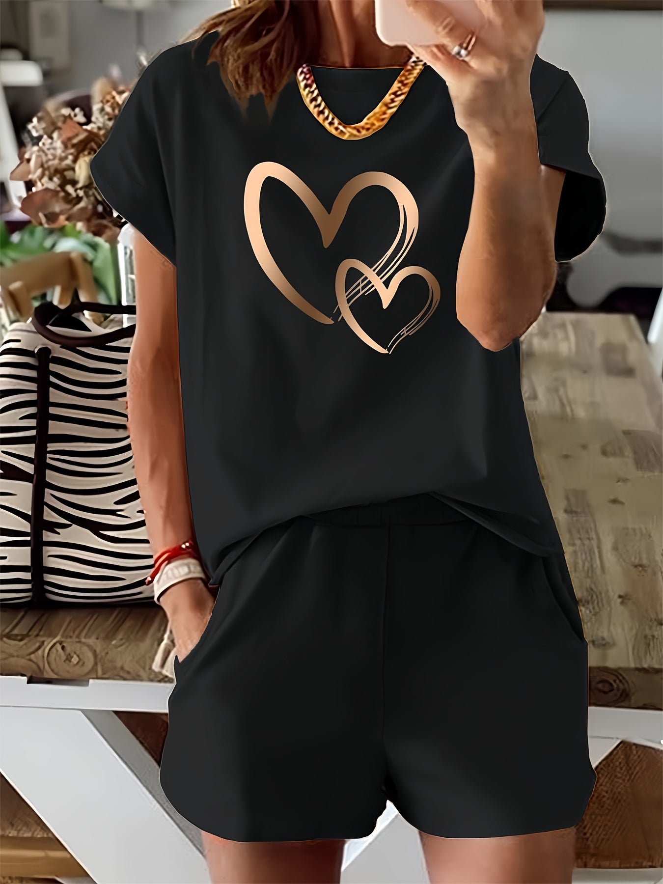 Trendy Two-Piece Heart Print Pantsuit - Casual Crew Neck Short Sleeve T-shirt & Elastic Waist Slant Pocket Shorts Outfit - Comfortable Women's Clothing for Daily Wear