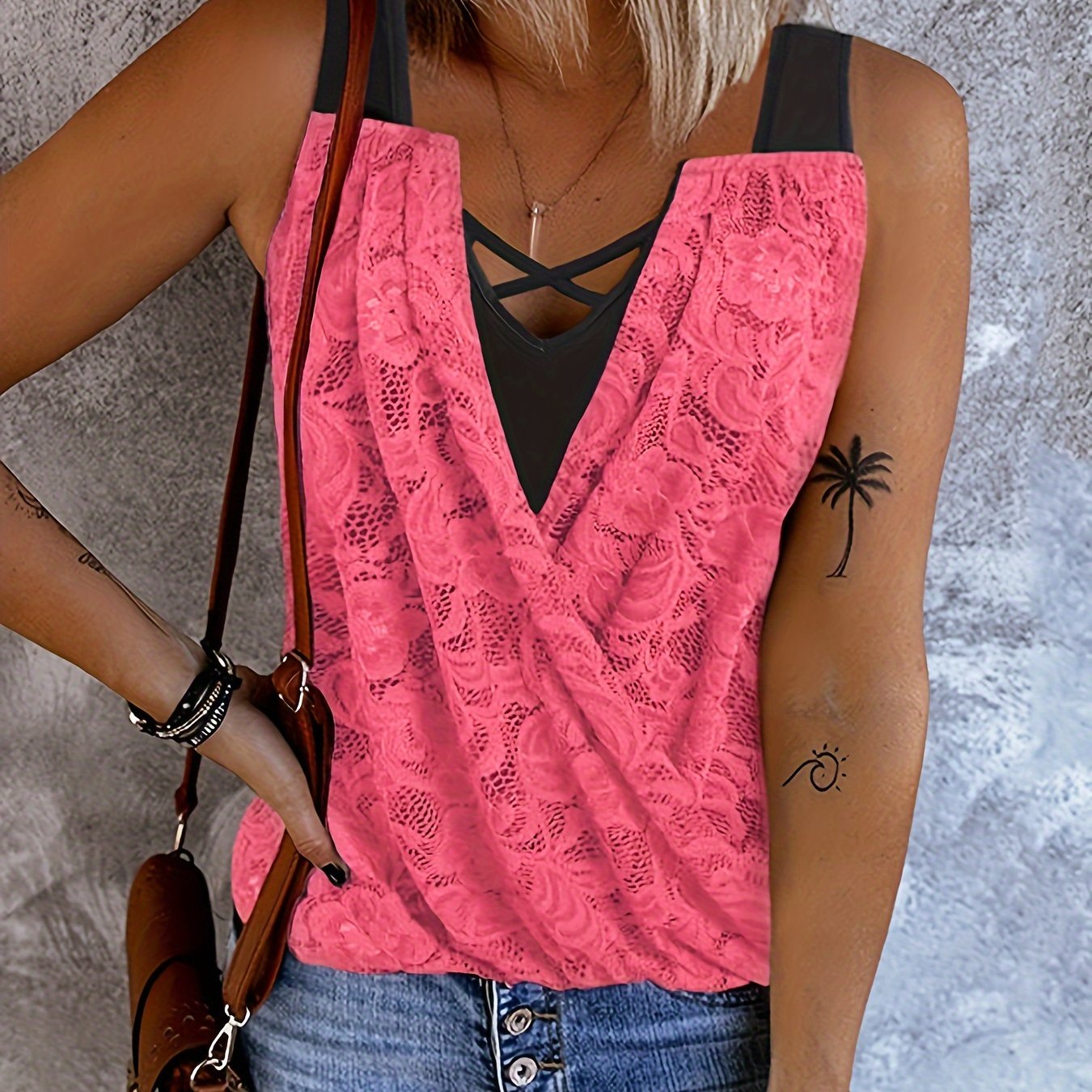 Chic Ruched Sleeveless Tank Top - Lace Detailing, Comfort Fit for Casual Summer Days, Womens Fashion