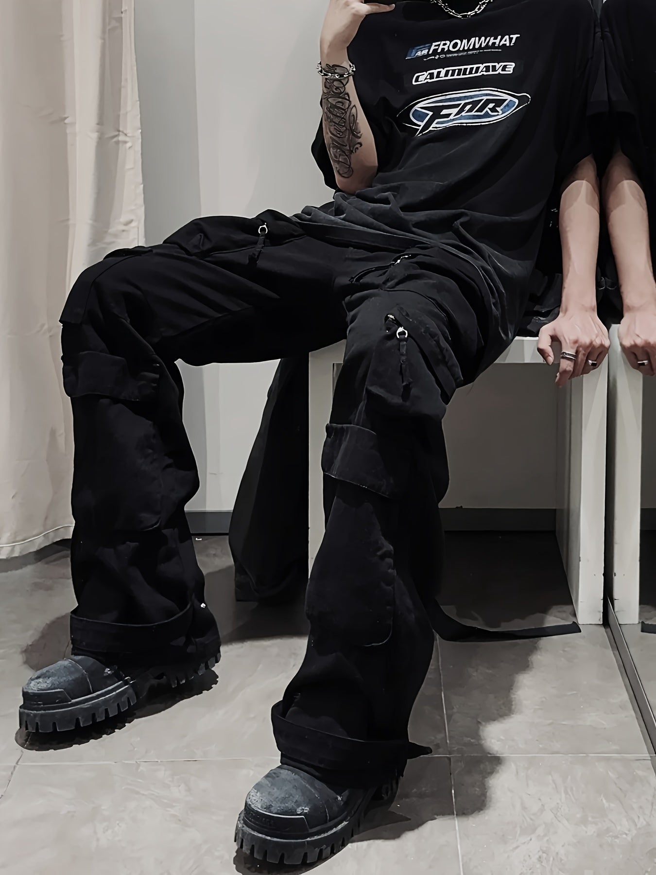 Relaxed Fit Men's Cargo Trousers - 100% Cotton, Multiple Pockets, Breathable, Comfortable, Casual Wear, Loose Fit, Ideal for Outdoor Activities - Soft, Durable, and Practical Pants for Everyday Use