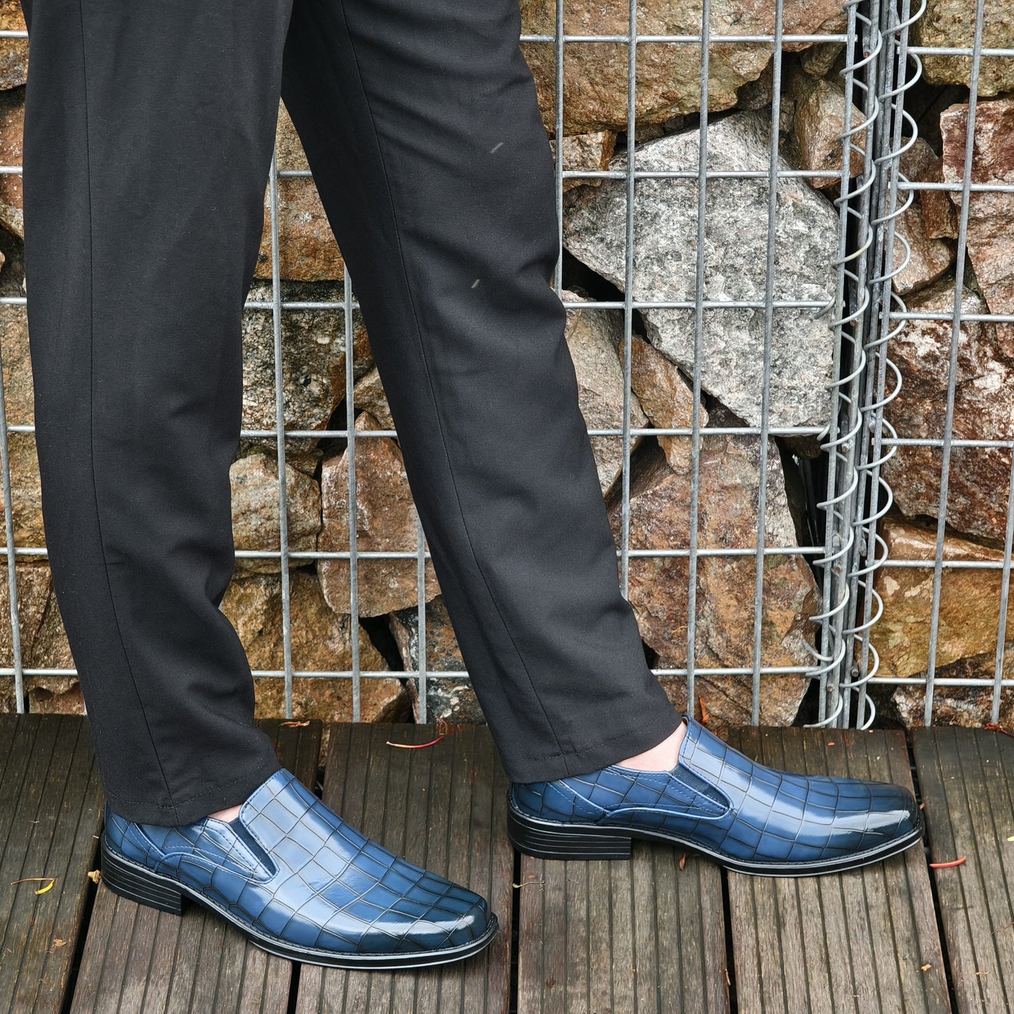 Plus Size Mens Slip On Dress Shoes - Timeless Solid Color Design, Exuding Elegant Sophistication, Ultra-Comfy Cushioning, Slip-Resistant, Durable - Perfect for Outdoor Enthusiasts and Active Men, Ideal for Walking, Hiking, and Other Casual Activities