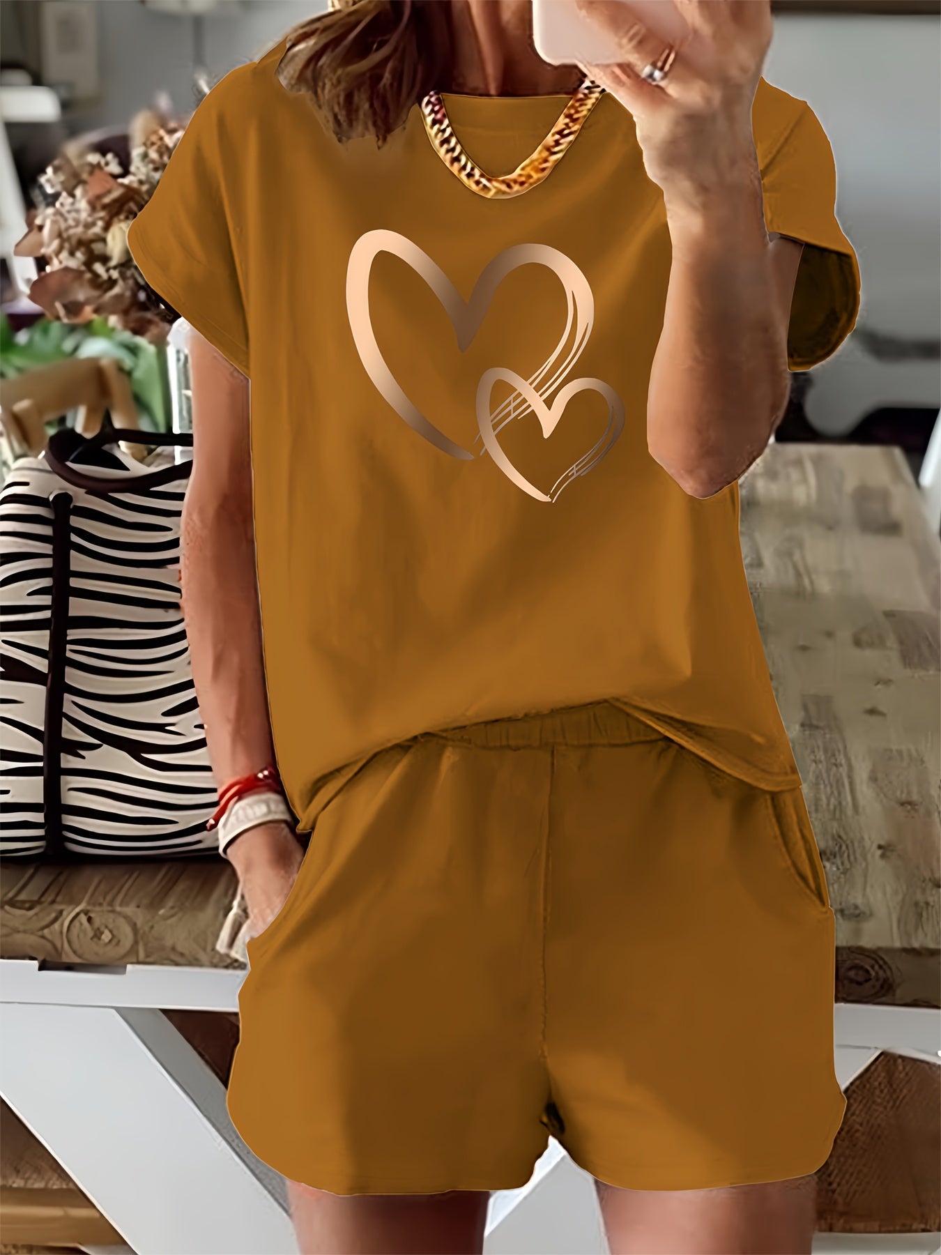 Trendy Two-Piece Heart Print Pantsuit - Casual Crew Neck Short Sleeve T-shirt & Elastic Waist Slant Pocket Shorts Outfit - Comfortable Women's Clothing for Daily Wear