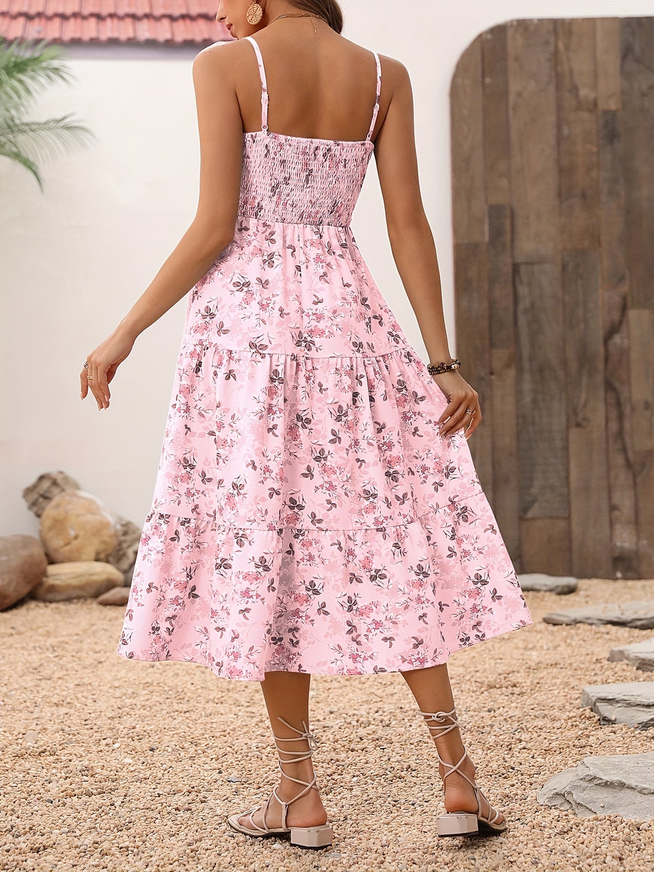 Flirty Floral Print Shirred Maxi Dress - Adjustable Spaghetti Straps, Lightweight Summer Wear for Beach Vacations - Feminine Elastic Shirring, Perfect Womens Casual Clothing for a Stylish Getaway